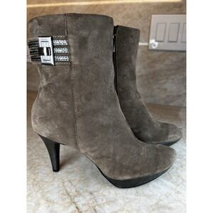 Bandolino Women's Suede Mid-calf Boots Heels Size 7.5 M Brown Leather Side Zip